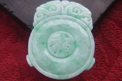 金箔金命人佩戴什麼吉祥物能保平安