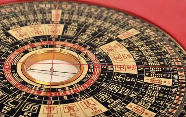 八字看“井欄叉格”——順金水旺局者可取富貴